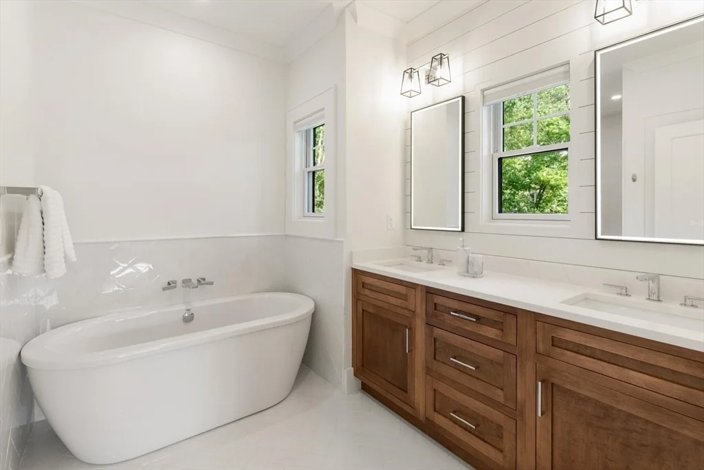 Photo of 1124 Chestnut St