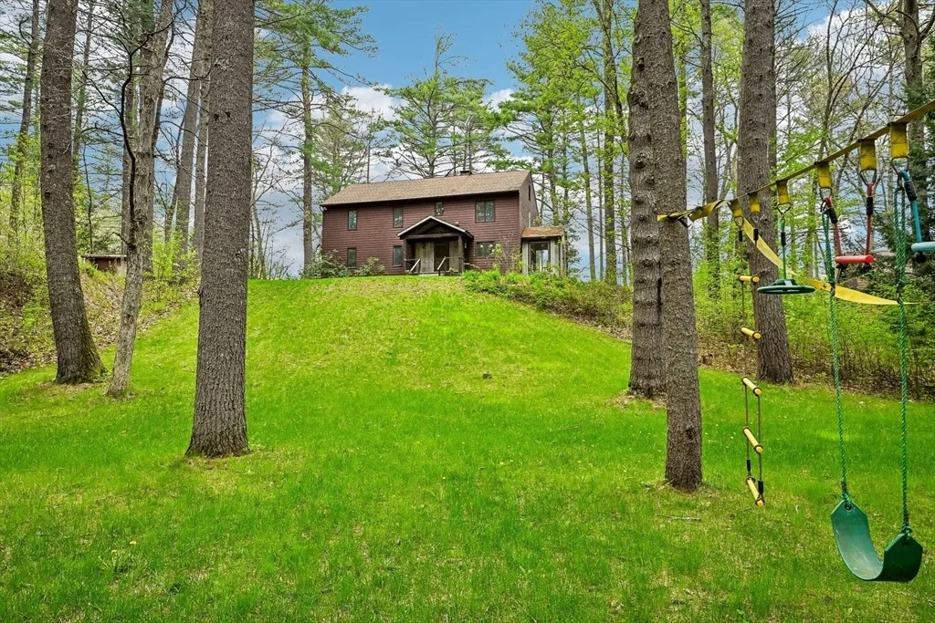 Photo of 157 Robinson Rd
