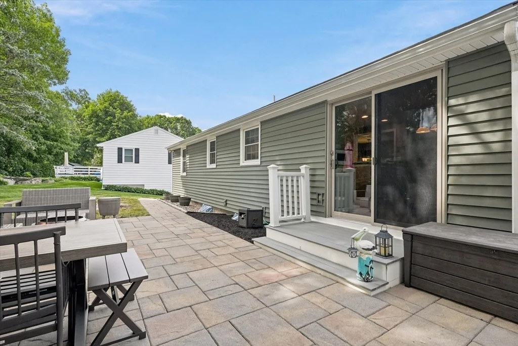 Photo of 52 Oak Ridge Circle
