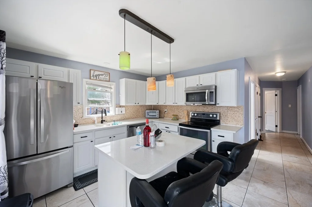 Photo of 34 Bouchard Ave