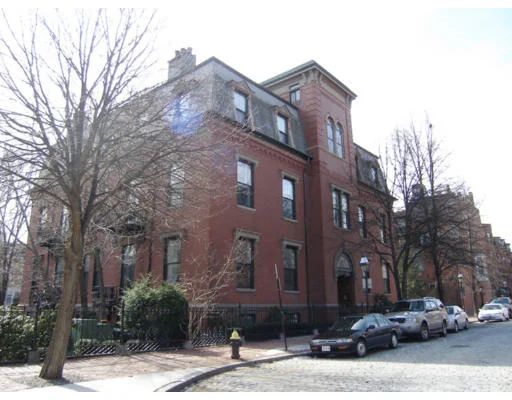 Photo of Unit 3E at 150 Appleton Street