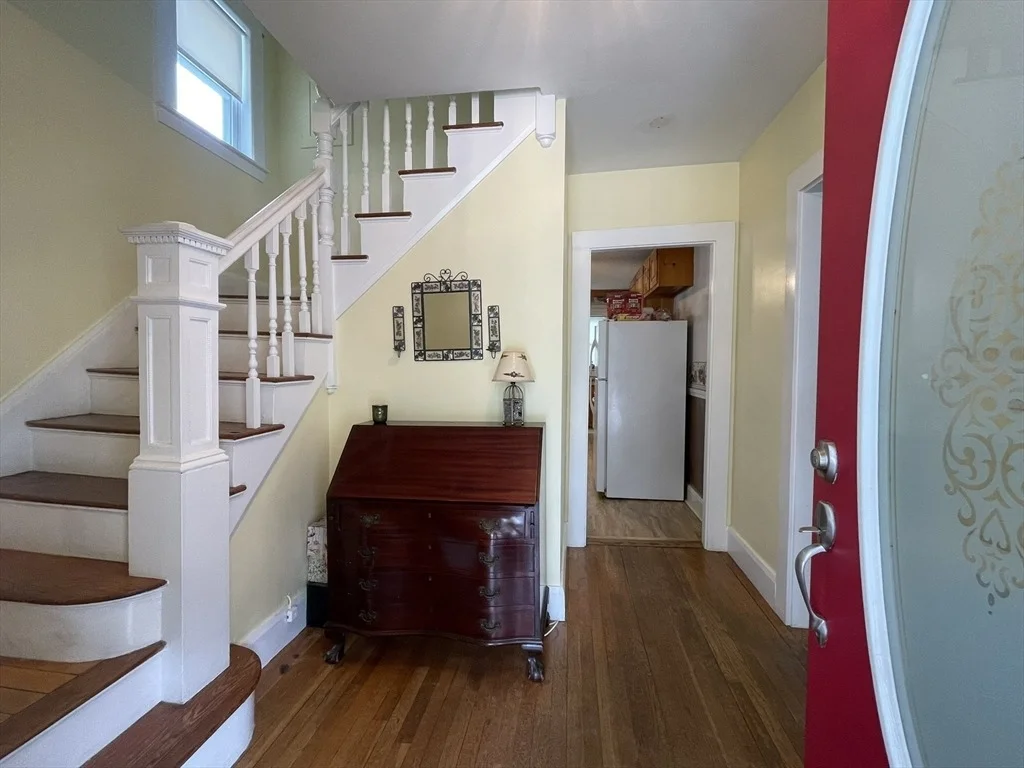 Photo of 384 Elliott St