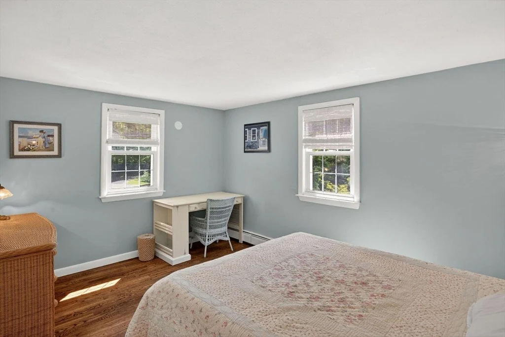 Photo of 4 Forsythia Dr