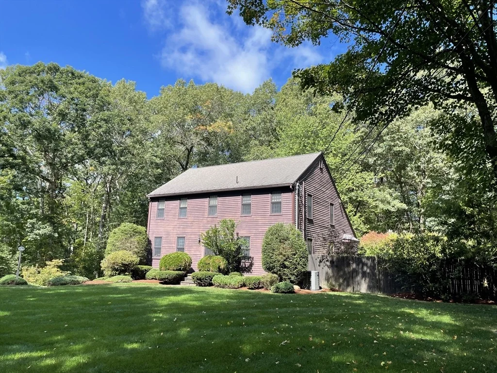 Photo of 8 Neck Hill Rd.