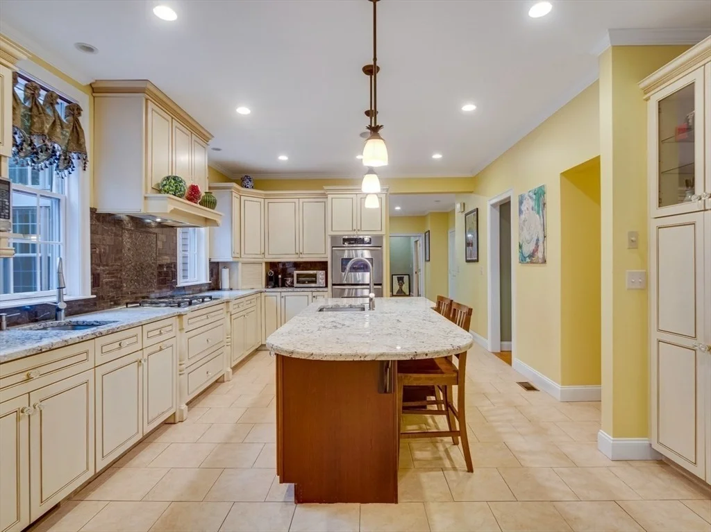 Photo of 14 Nassau Drive