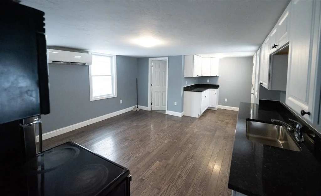 Photo of 121 Spring St