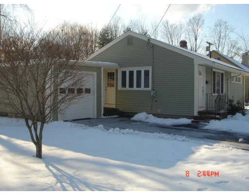 Photo of 1226 Main St