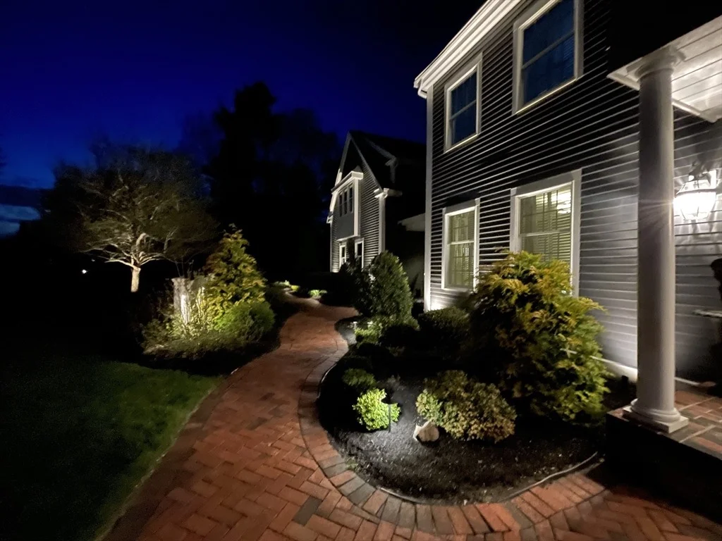 Photo of 160 Hillcrest Rd