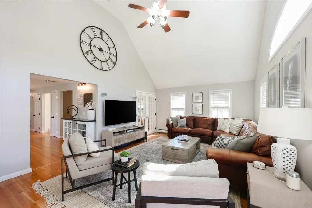 Photo of 35 Christopher Drive