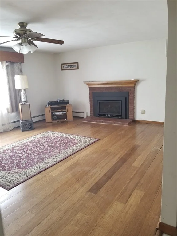 Photo of 320 Palmer Rd