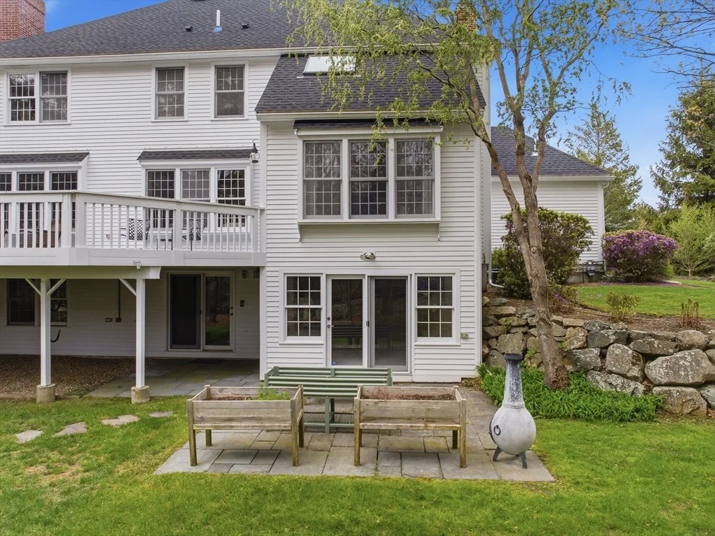 Photo of 8 Charles Davis Dr