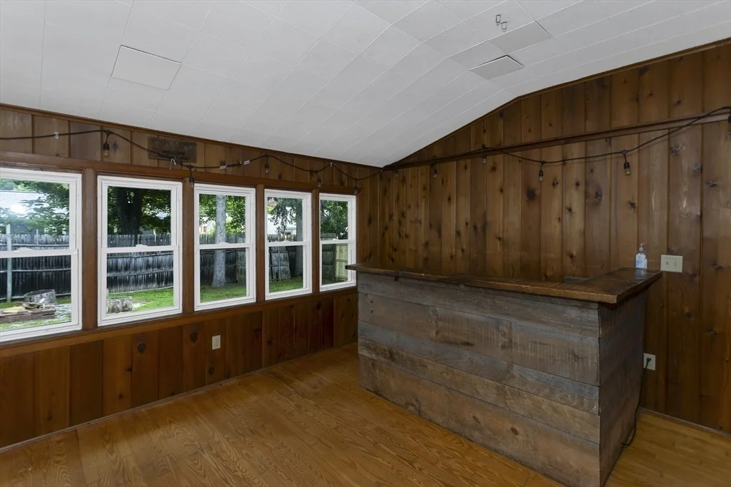 Photo of 155 Old Farm Rd