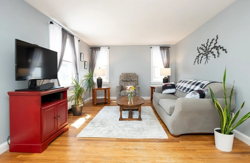 Photo of 11 Starrett Road