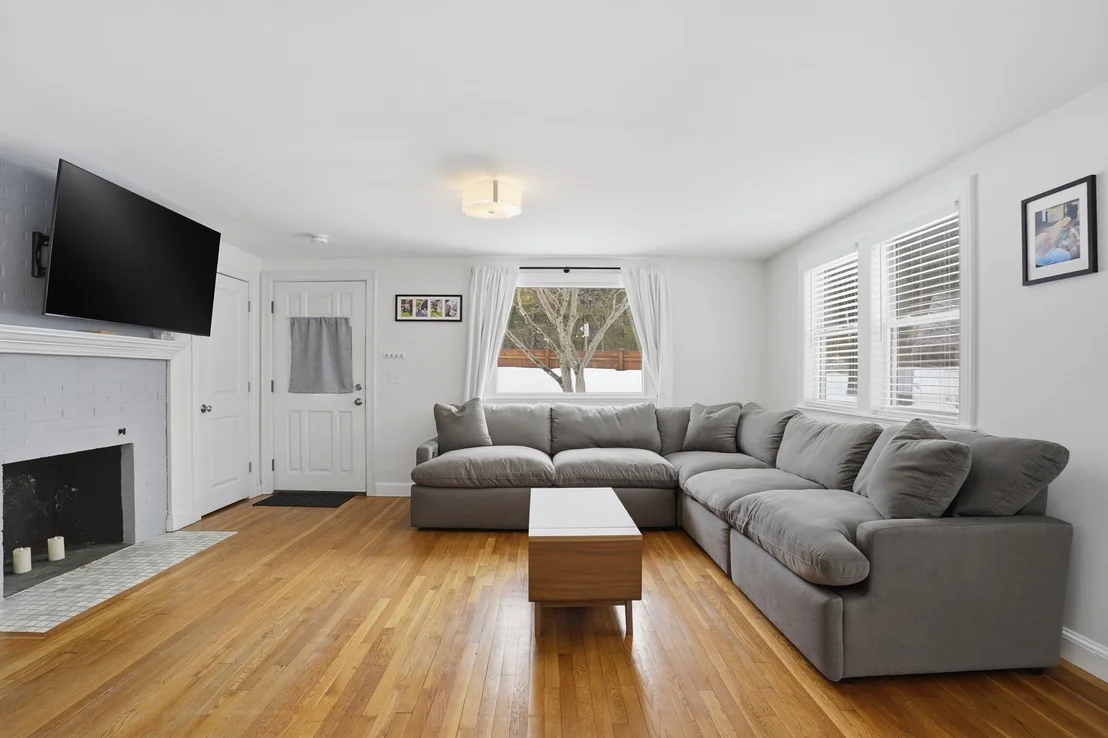 Photo of 2 Hemenway Road