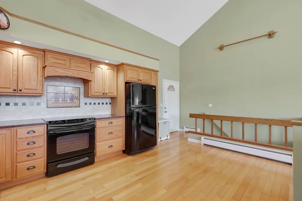 Photo of 19 Simmons Brook Dr