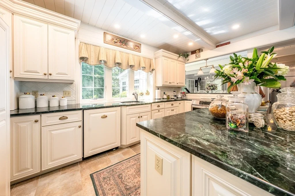 Photo of 15 Long Pond Cir