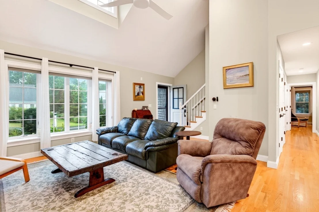 Photo of 276 Pheasant Hill Cir
