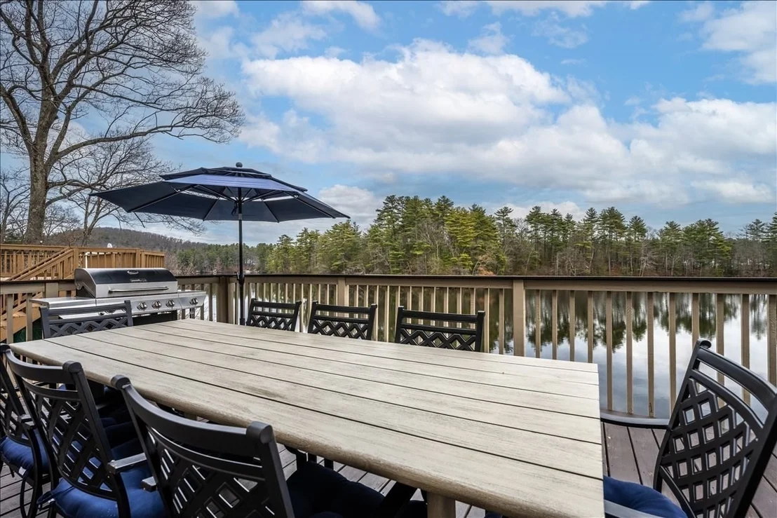 Photo of 105 Sandy Beach Rd