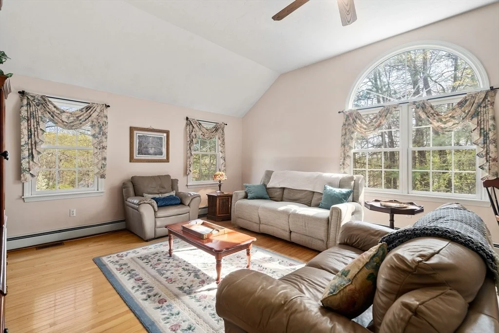 Photo of 44 Laurel Drive