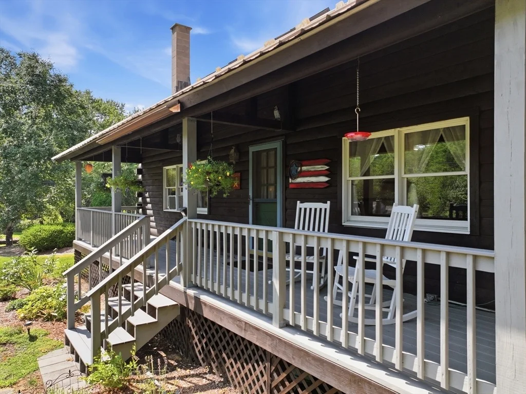 Photo of 15 Thompson Rd