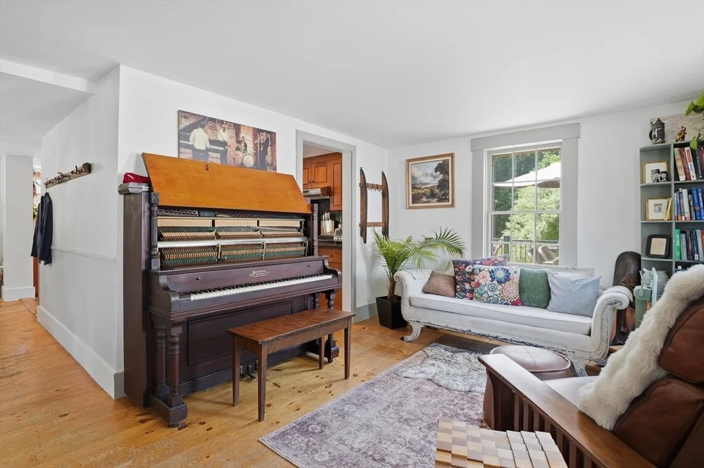 Photo of 12 Bacon St