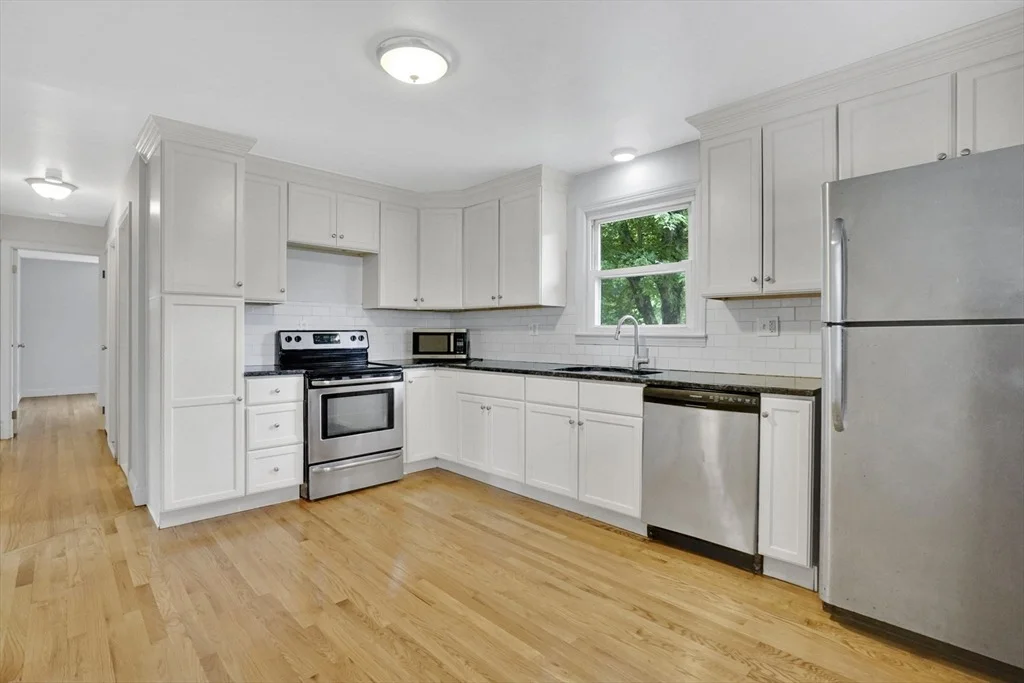 Photo of 250 Old Lyman Rd