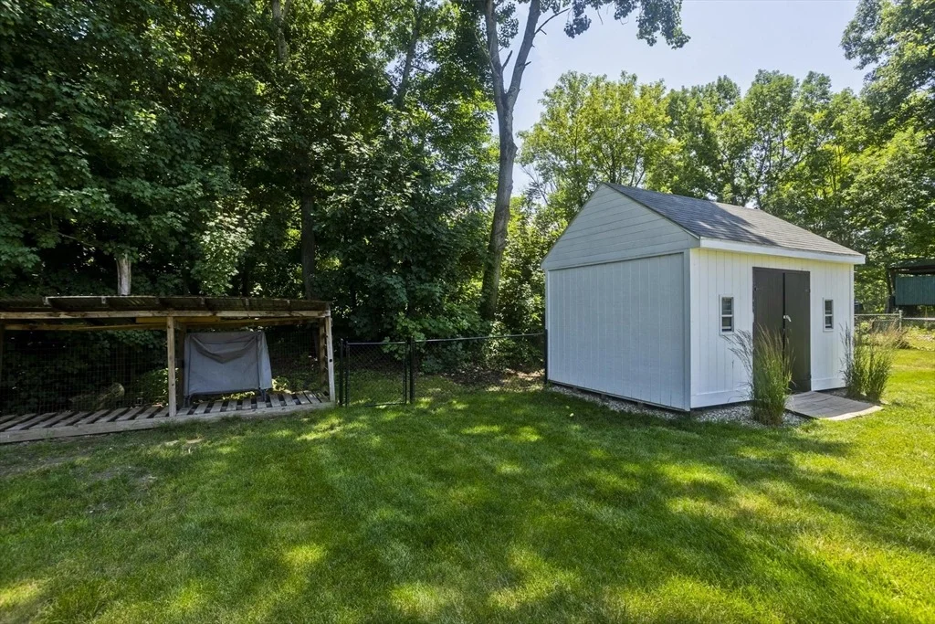 Photo of 25 Sylvia St Ext