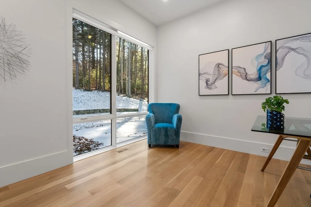 Photo of 77 Kings Grant Road