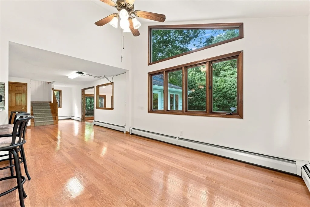 Photo of 291 Pochassic Road