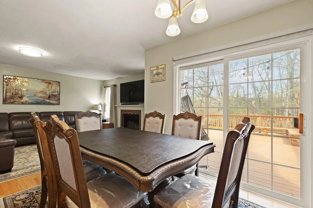Photo of 18 Meena Dr