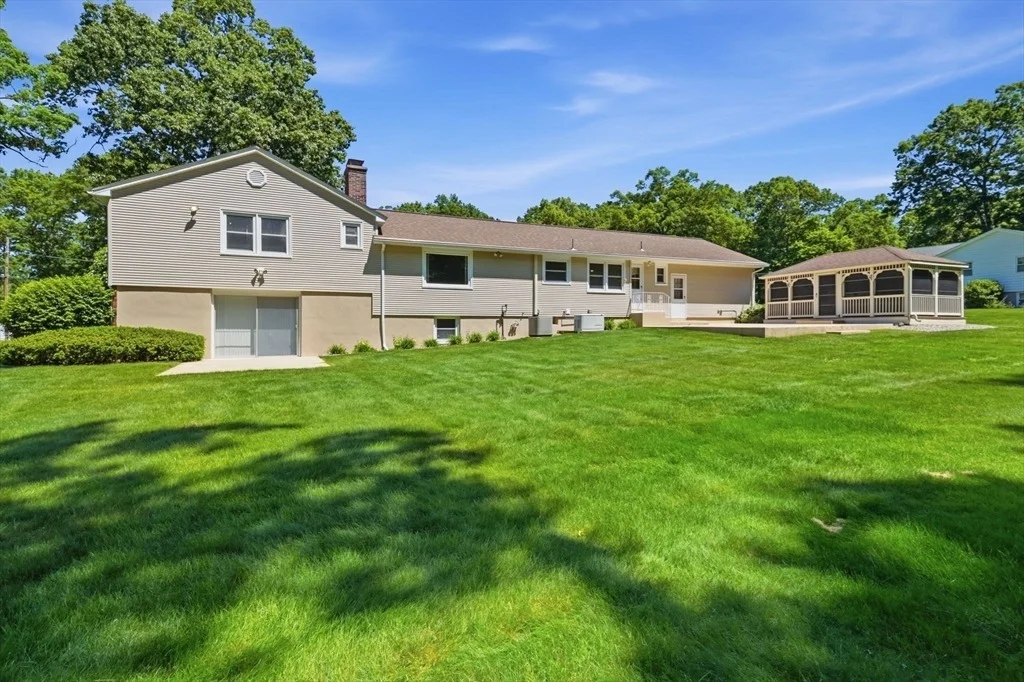 Photo of 3 Beechwood Dr