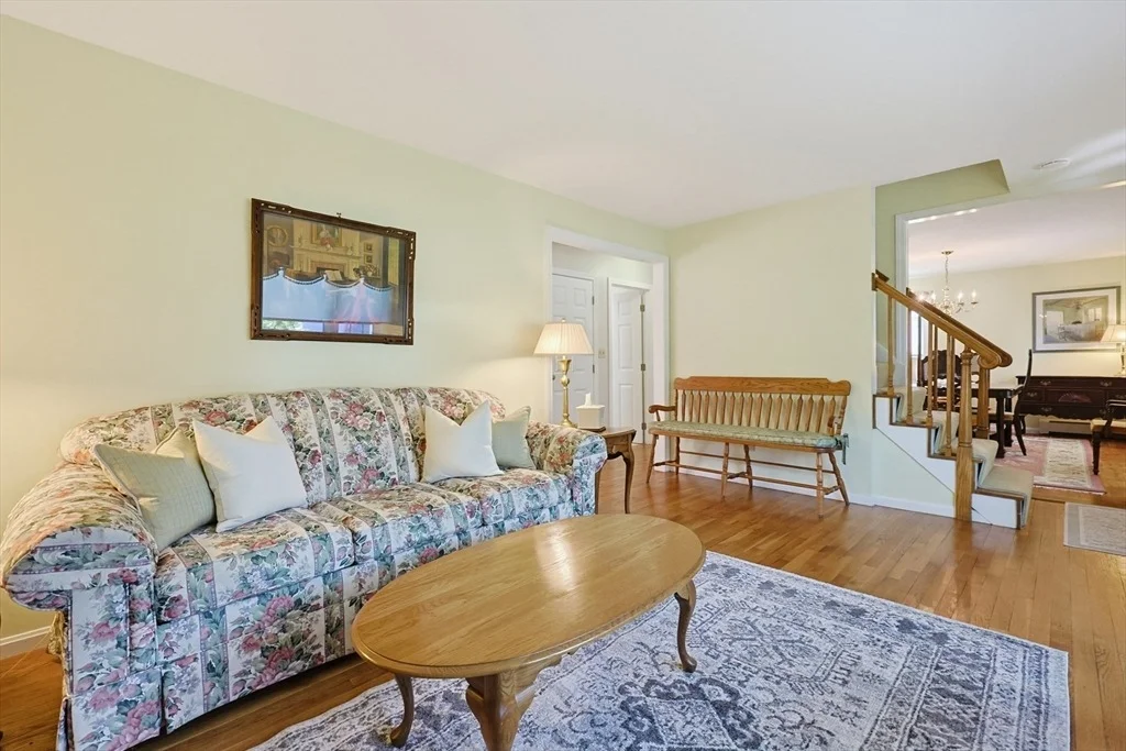 Photo of 141 Russell Road