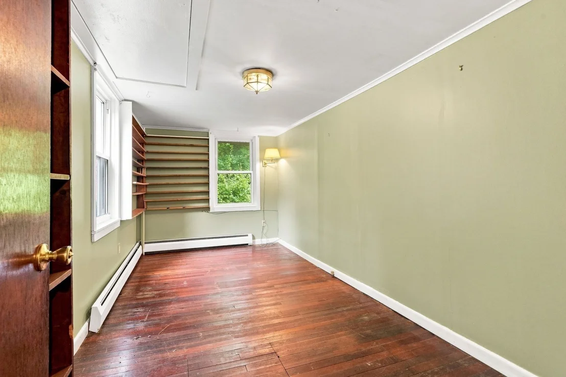 Photo of 241 Warren Wright Rd