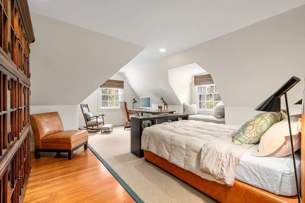 Photo of 650 Canton Ave