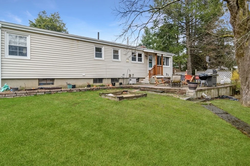 Photo of 210 Bacon St