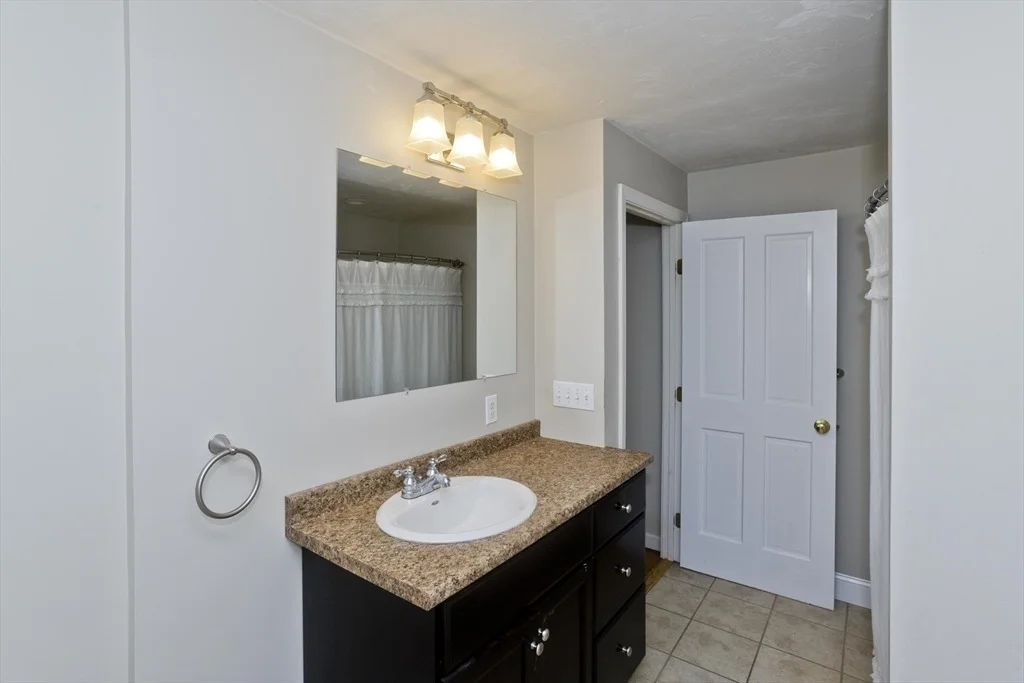 Photo of 37 Cooper Rd