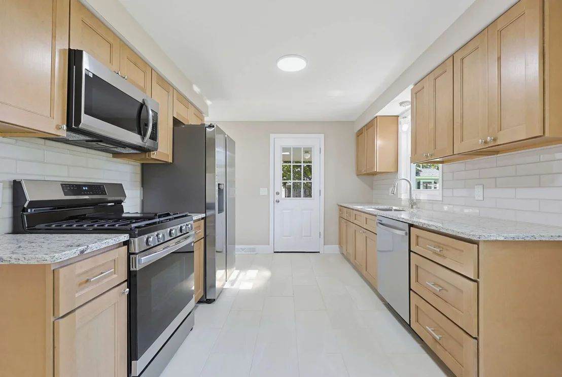 Photo of 28 Deerfield Rd