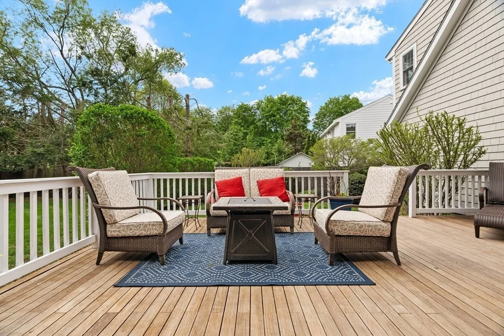 Photo of 26 Cushing Rd