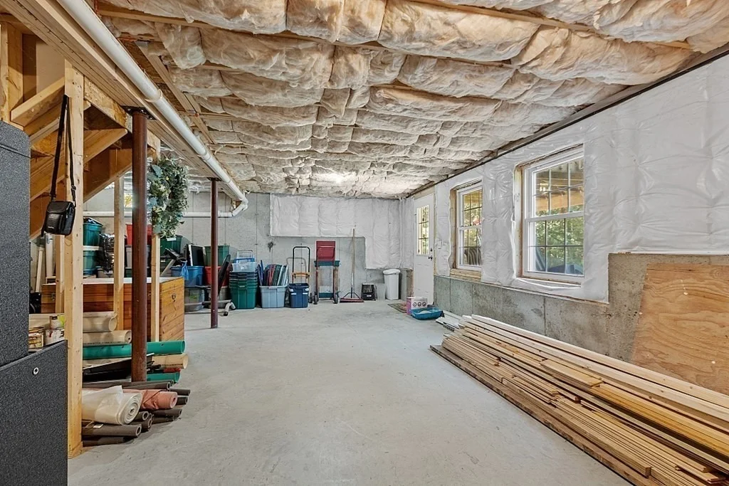 Photo of 93 N Common Rd