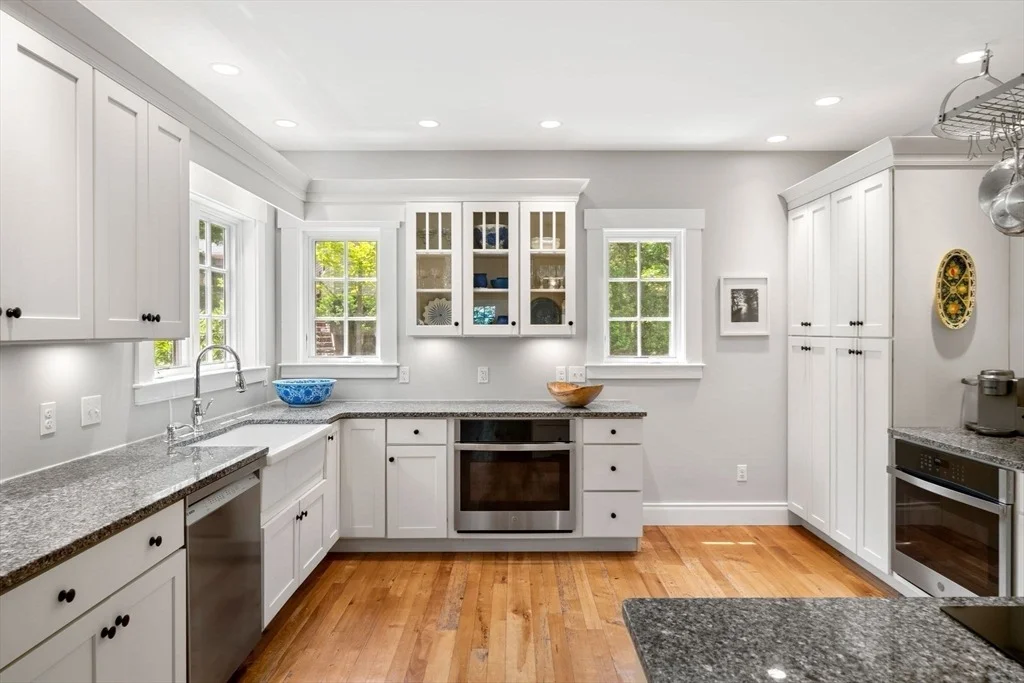 Photo of 92 Phillips Ave