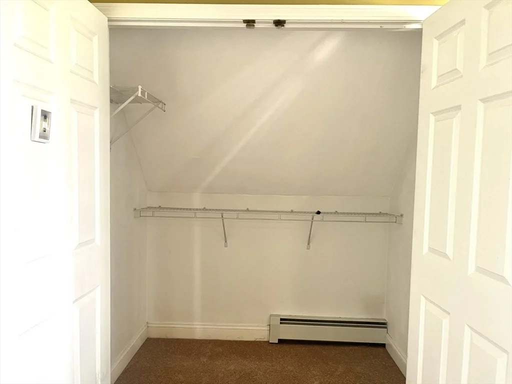 Photo of 1434 Main St