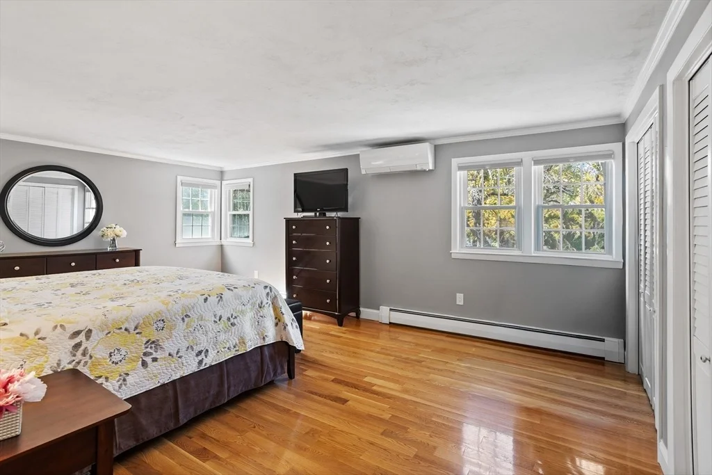 Photo of 6 Belmont Dr