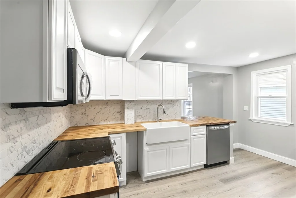 Photo of 86 White St
