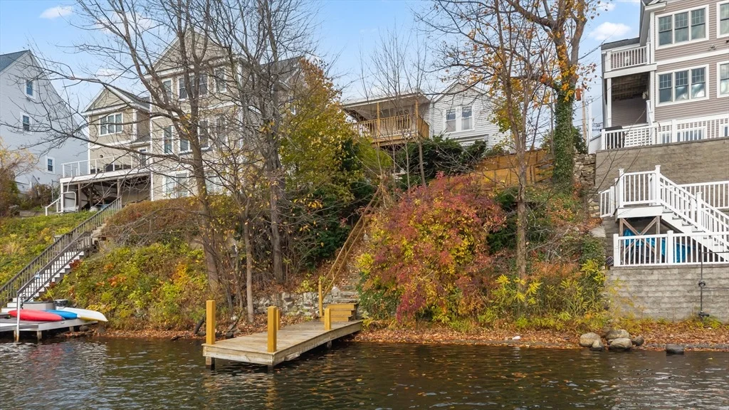 Photo of 21 Edgemere Blvd