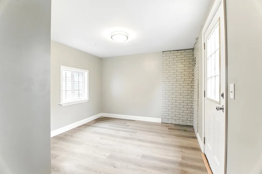 Photo of 86 White St