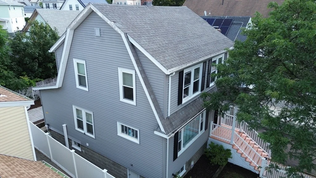 Photo of 17 Chisholm St