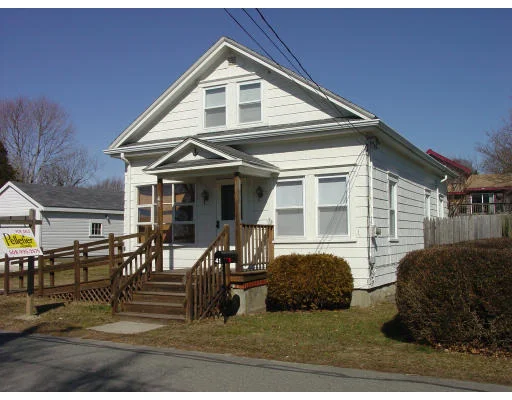 Photo of 41 Bay St.