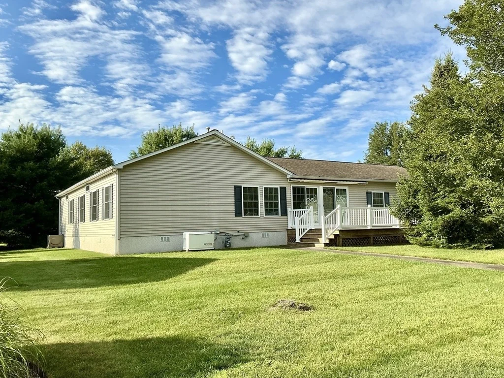 Photo of 7 Edgestone Drive