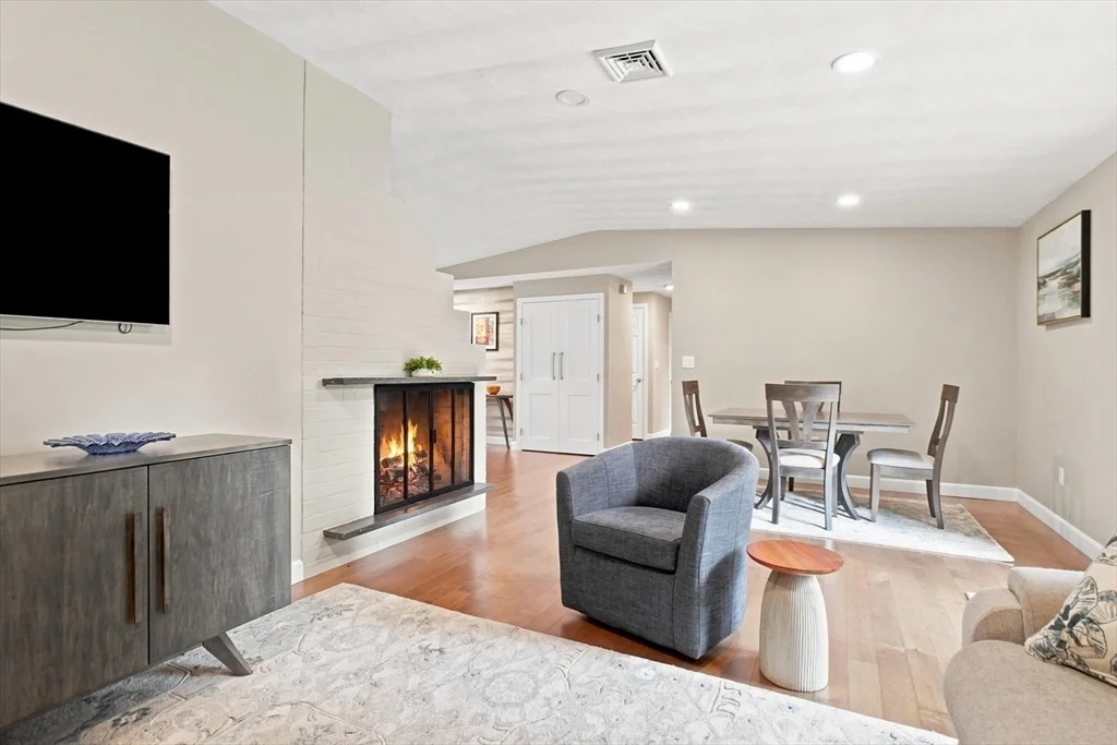 Photo of 53 Bradford Rd