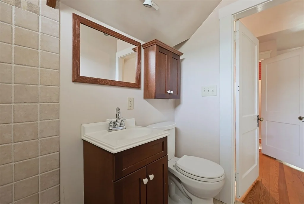 Photo of 640 Pulaski Blvd